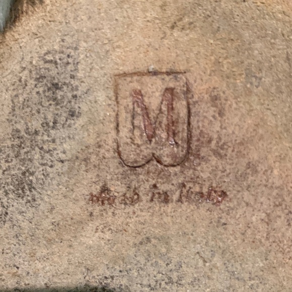 Vintage Two-Tone Peephole Pumps - Picture 11 of 15